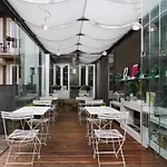 Casa de hóspedes In Gallery 4*