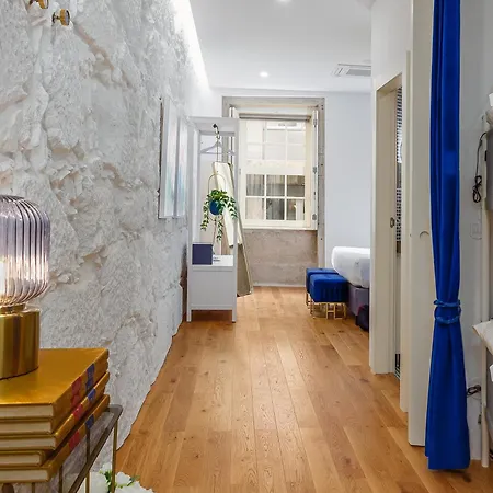 Πανσιόν In Gallery