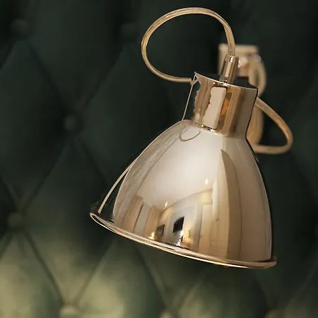 In Gallery Πανσιόν 4*