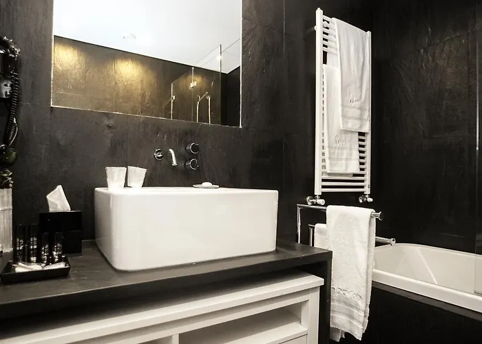 In Gallery Guest house Porto