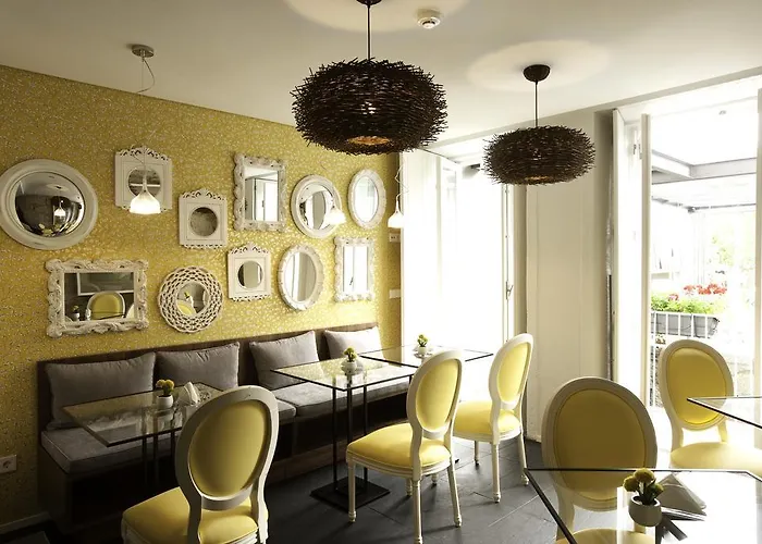 Guest house In Gallery