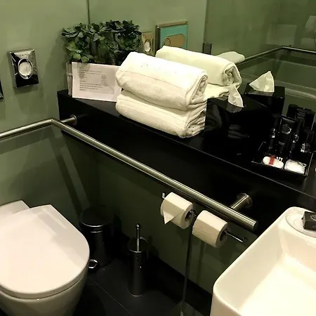 Konukevi In Gallery Porto